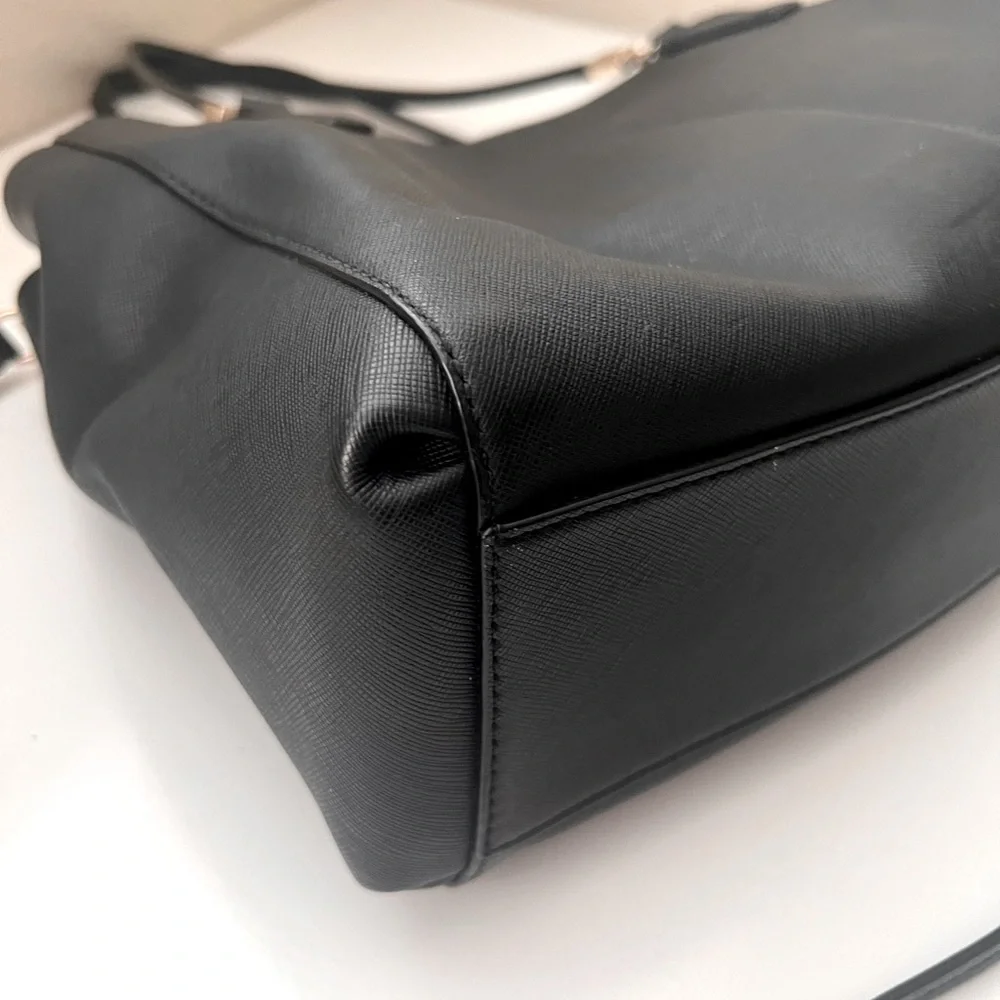 COACH Handbag - Picture 8 of 12